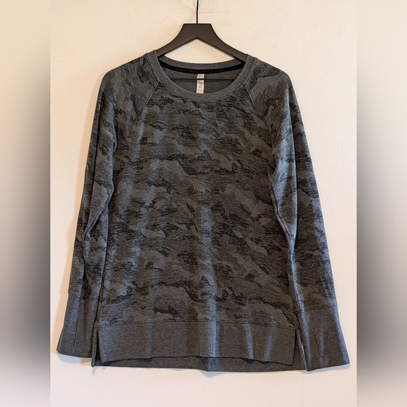 RBX Tops - RBX Active Gray Camo Pullover Sweatshirt Medium Thumb Hole Athleisure Top Lounge